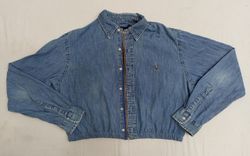 CR884 Upcycled Mixed Branded Crop Shirt