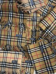 Burberry scarve