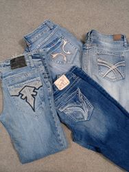 #192  Ladies Y2K Flared Jeans