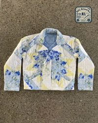 Veste matelassée à large col revalorisé