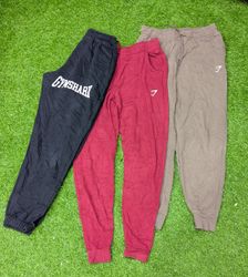 1083 - Gymshark jogging Trousers