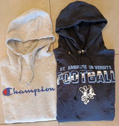 Champion Hoodies/Sweatshirts (8) pcs "3323"