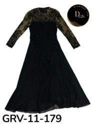 Robe à Perles Glam – Détails Premium pour Événemen..