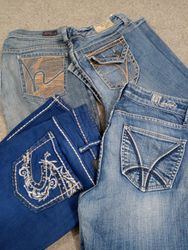 #209 Ladies Y2k Jeans évasés brodés