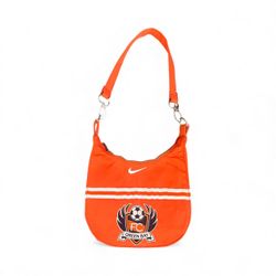 Fa-30 Upcycled Nike had bag