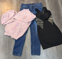 1196 - Bebe Long Sleeves T-Shirt, Tank Top, Mini D..