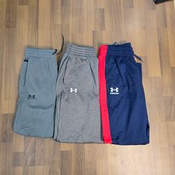 AV-0439 Under Armour Track Pants