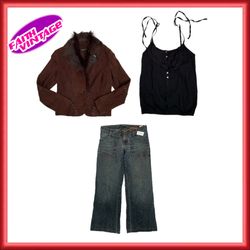 Maglie tono terra, jeans e mix di cappotto afghano..