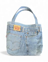 FS-32 Upcycled Levi’s Denim-Handtasche