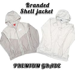 Shell Jacket – Lightweight & Clean