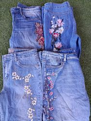 Y2K Embroidered flared/Bootcut Jeans 12Pcs (3522)