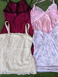 Y2K silk Cami top 18 Pcs (3533)