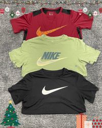 Vintage nike T-shirts (09/12)