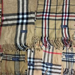 Burberry Scarve