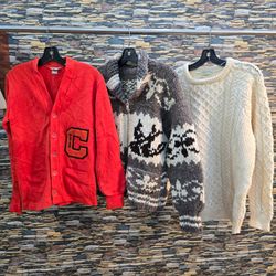 AVG-0018 Maglieria di Lana e Cappotto