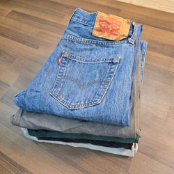 AVG-0019 Jeans Levi's 501