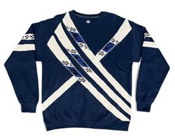 Fs-36 Upcycled Sweatshirt im Sweater-Stil 1