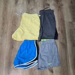 AV-0484 Nike Shorts