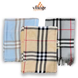 VPX647 Burberry Shawls