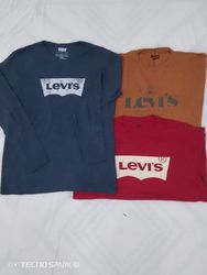 ZV1036 Levi’s T-Shirts