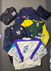 Jaquetas corta-vento de marcas misturadas