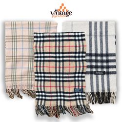 VPX676 Burberry Scarves