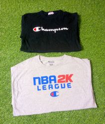 Champion T-shirt