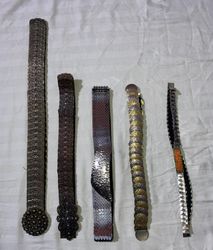 Cinturones de cadena Y2K