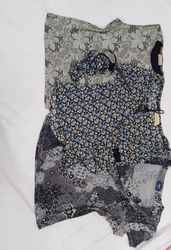 Grunge Blackish Tops (brand) Susan, Lawrence, ecc