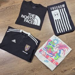 Mix di t-shirt di marca