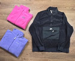 Mélange de vestes en polaire de marque