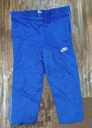 Klassische Nike Trackpants