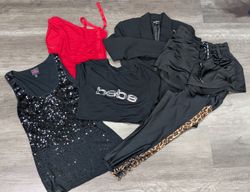 1526 - Bebe Hose, Shorts, Blazer, Kleid, T-Shirts,..
