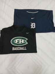 CRZ1178 T-Shirt de sport Nike