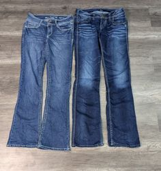 1572 - Pantaloni flare e straight senza marca