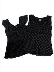 Blackish sleeveless blouses