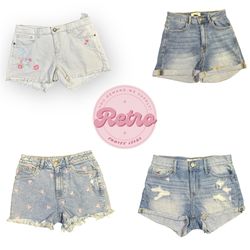 Y2K Vintage Denim Shorts – Summer Essential (E)