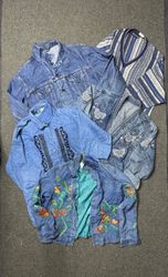 Y2kファッションのシャツとジャケット