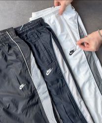 Vintage Baggy Nike Trackpants
