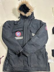 Canada Goose Puffer jacket