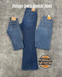 Vintage Levi’s Bootcut Jeans - e5 (25/12)