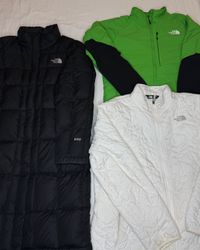 The North Face Puffer Jackets | V-T258