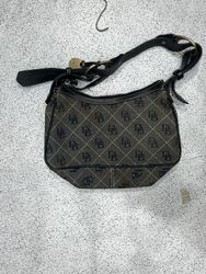 ドゥーニー＆バークのバッグ