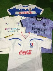 フットボール アンセンティック ジャージ