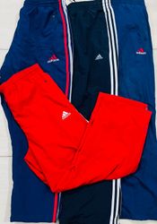 アディダス トラックパンツ