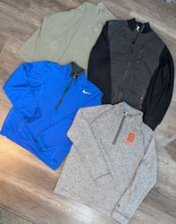 1730 - Champion, Nike, Calvin Klein Suéter com Zíp..