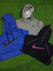 「Nike Sweatshirt」