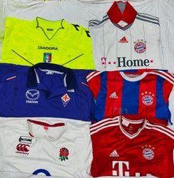 スポーツTシャツ