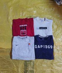 adidasとミックススウェットシャツ