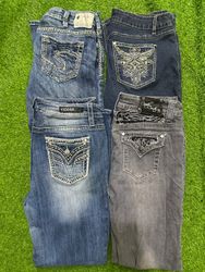 y2k woman’s flared jeans